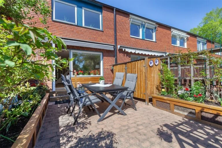 19. Renovering av fogar pa╠e tegelfasad 768x512