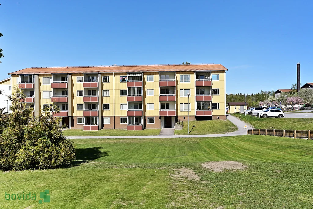 28. Nyputsad Fasad Bostadsra╠ettsfo╠erening